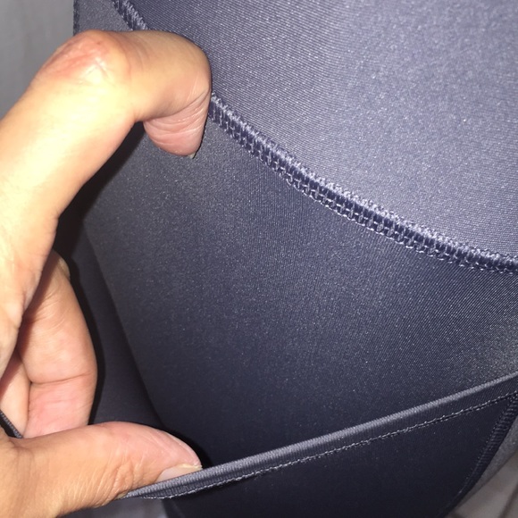 LAST ONE!!! Victoria's Secret VSX Sexy Leggings XS - Picture 4 of 7